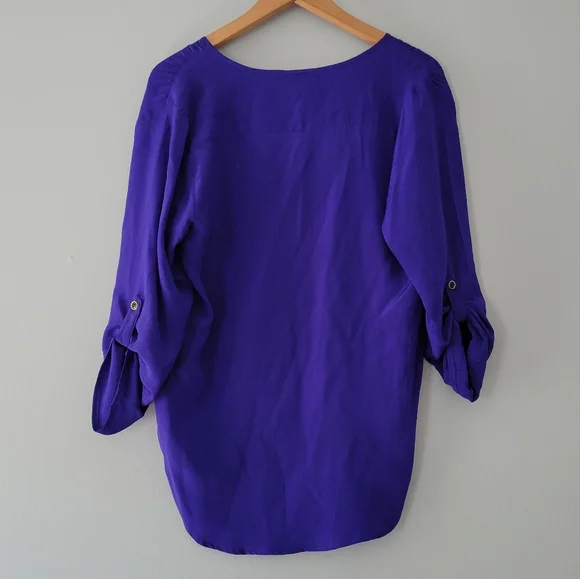 Anthropologie Yumi Kim 100% silk blue roll tab sleeve button down pleated top S - Picture 4 of 7